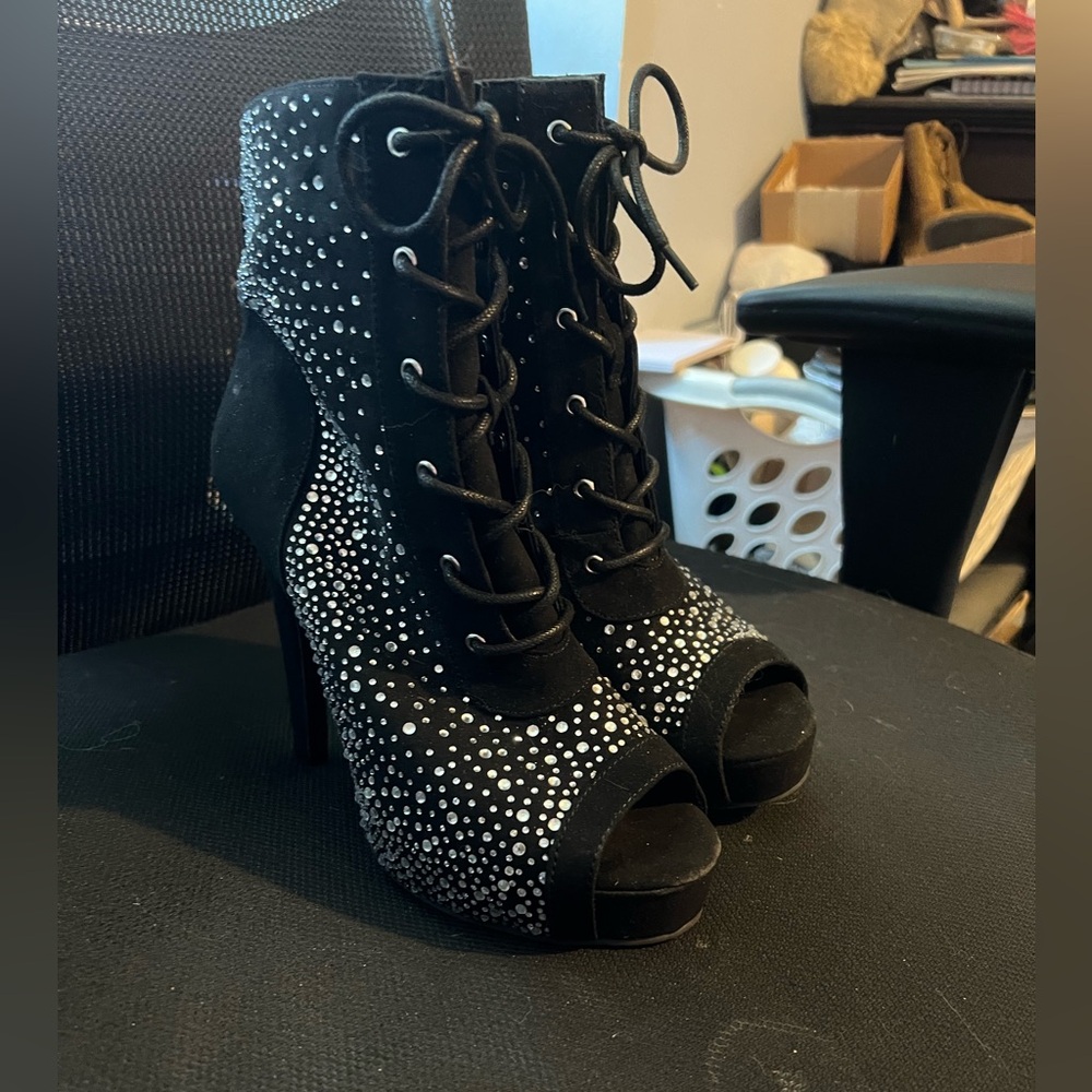 Size 8 WW peep toe rhinestone heels